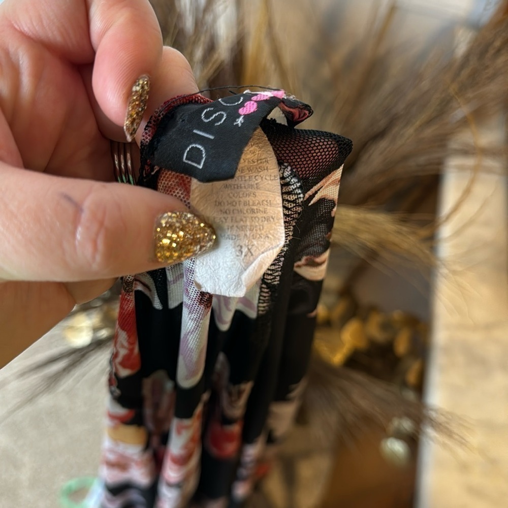 Discreet sheer floral cardigan 3x